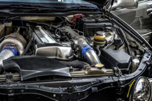 エンジンオイルの捨て方7選！正しい廃棄方法と無料で捨てる注意点を解説