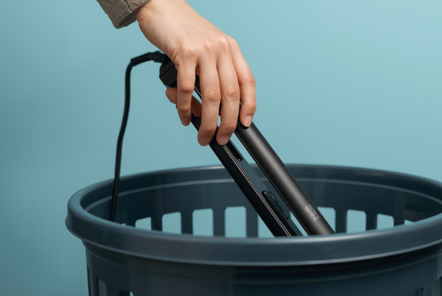 捨てられるヘアアイロン