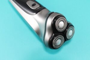 シェーバーの捨て方は？自治体別・部品ごとの処分方法や無料回収を解説