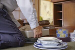 遺品整理で捨ててはいけないものは？注意点と捨てた際の対処法を解説