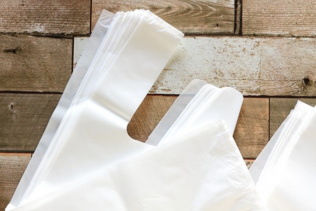 未使用の手提げ付きビニール袋
