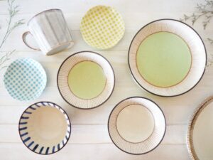 食器の処分方法と分別ルール！割れた場合の捨て方や大量処分の費用を解説